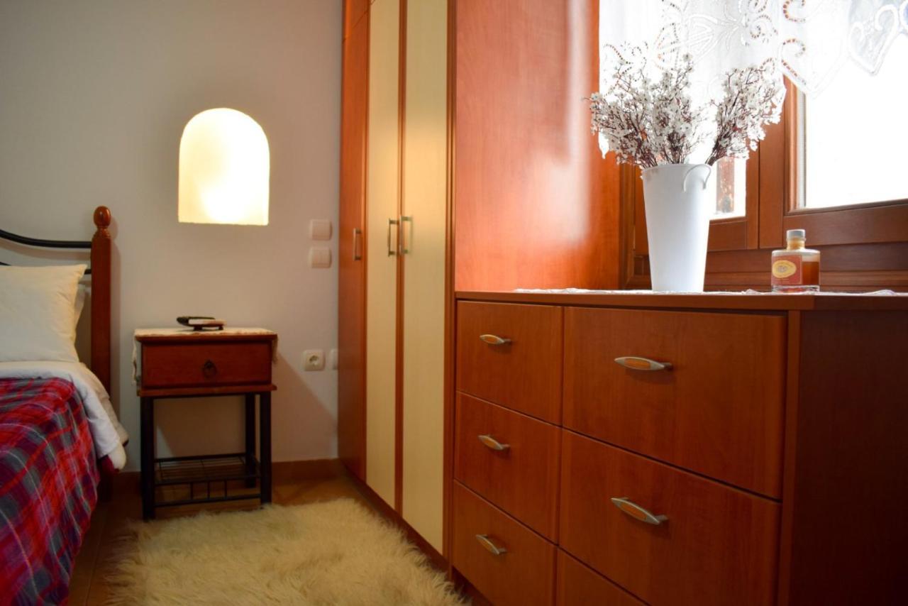 Holiday home Sunshine House For 9, Cozy Set Up,verandas, Sea View.