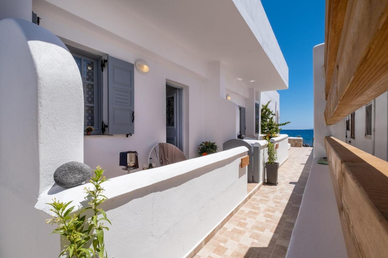 Santorini 3*