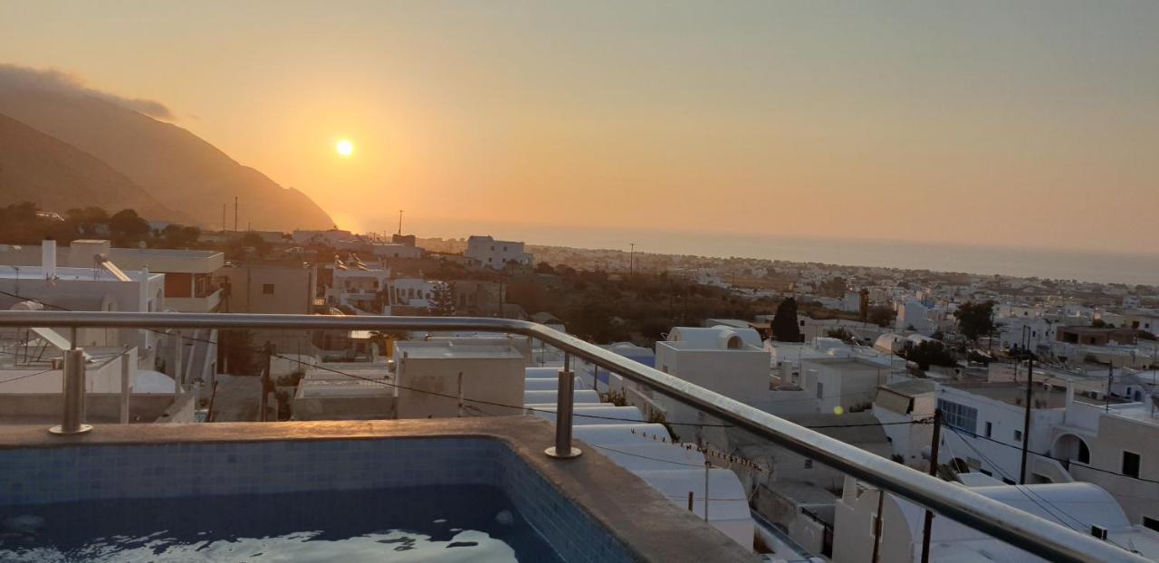 Lux House With Outdoor Jacuzzi And Sea View In Santorini Apartment Emporio (Santorini)