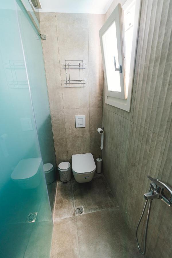 Apartment Lux House With Outdoor Jacuzzi And Sea View In Santorini Emporio (Santorini)