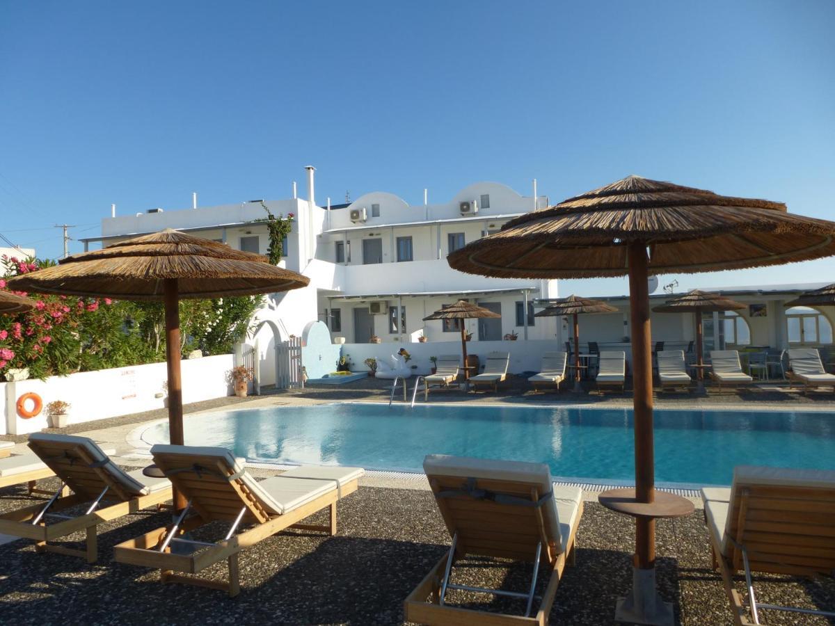 Thira's Dolphin 3*