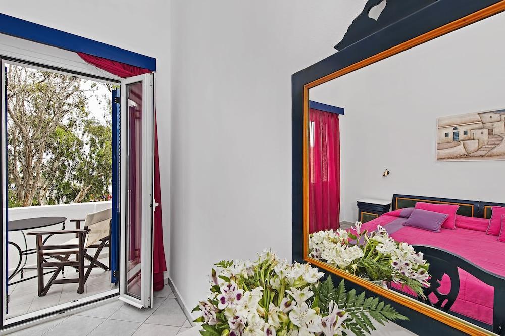 Hotel Eucalyptus Messaria (Santorini)