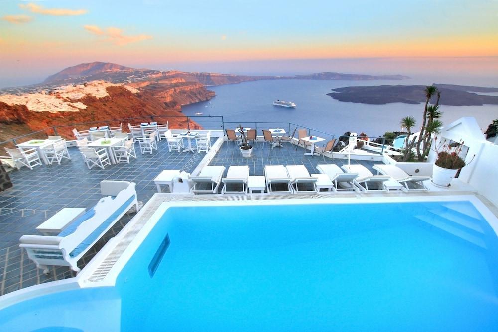 Zenith Blue Traditional 3* Imerovigli (Santorini)