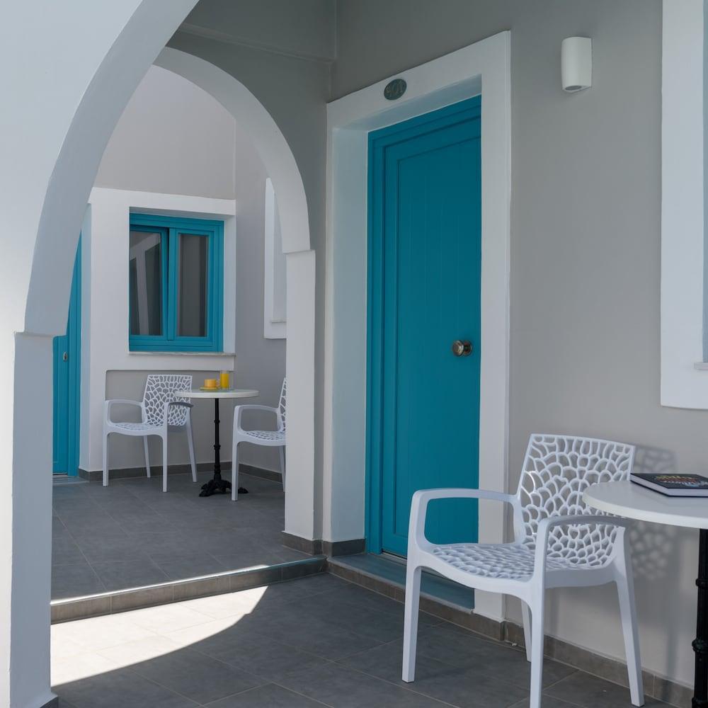Nikolas Hotel 3*