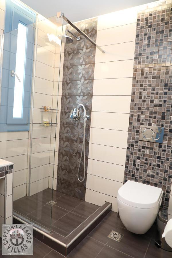 Captain Lazaros Villa: Black With Pool And Sea View Villa *