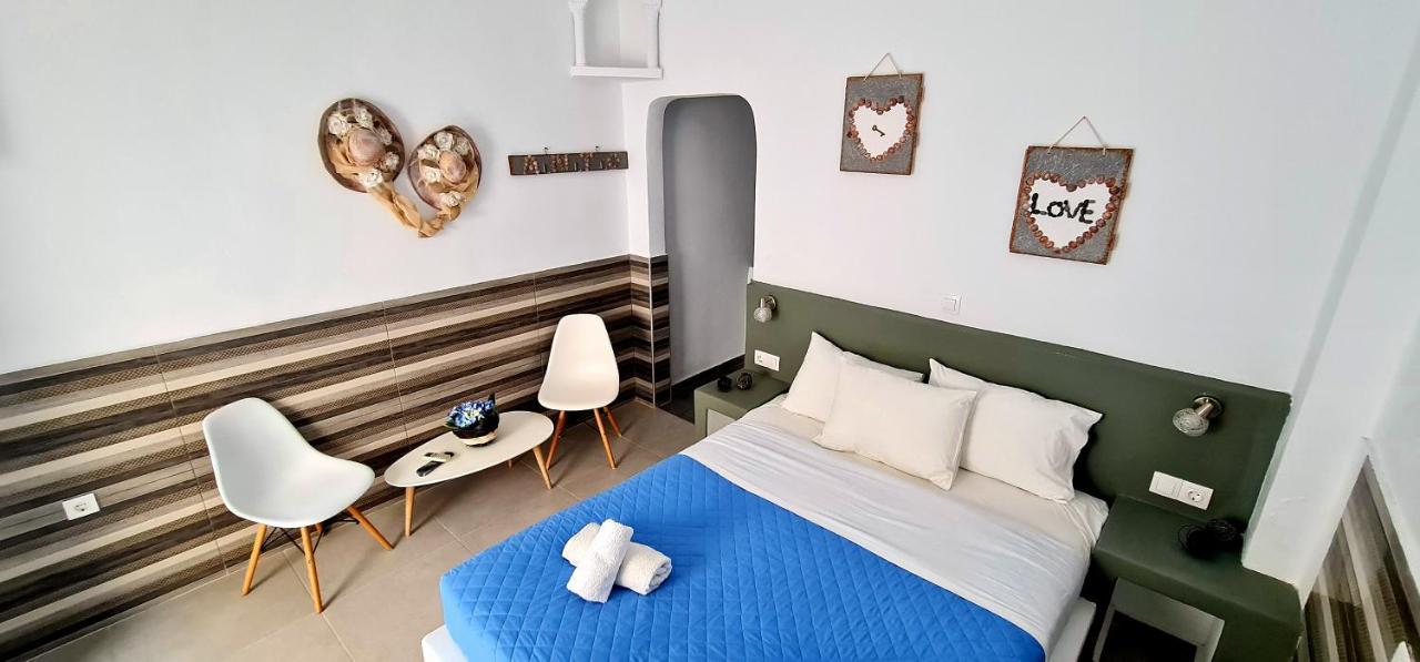 Anto Aparthotel Fira (Santorini)