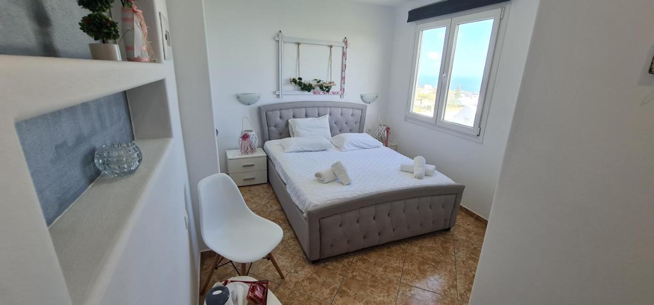 Anto Aparthotel Fira (Santorini)