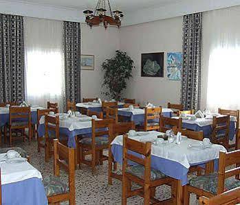 Babis Hotel *
