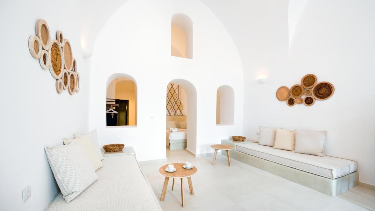 Iriana Suites
