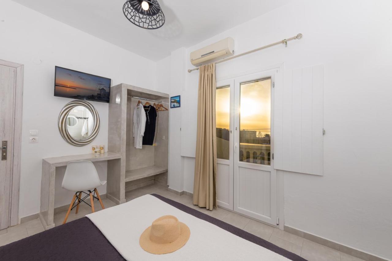 Aislin House Holiday home Kamari (Santorini)