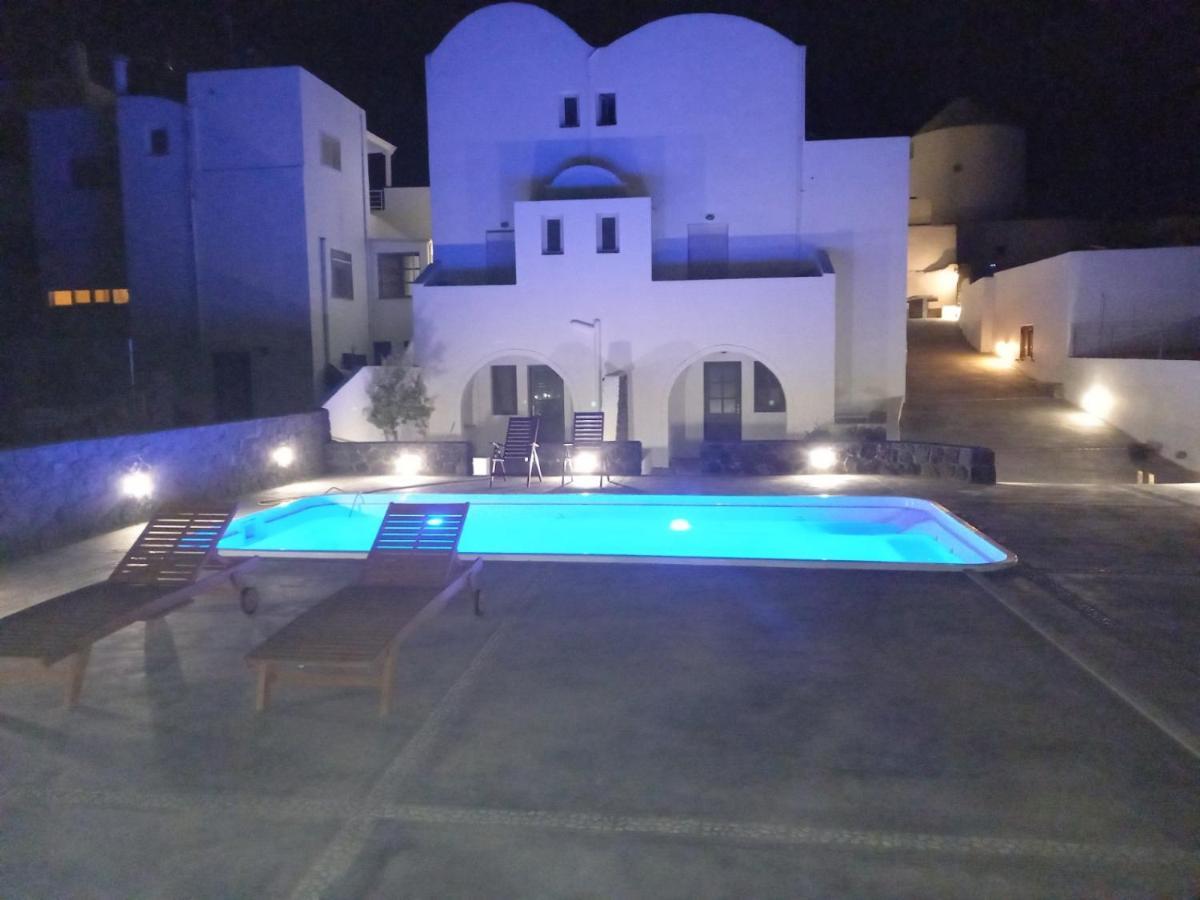 Aparthotel Ianthe & Oía