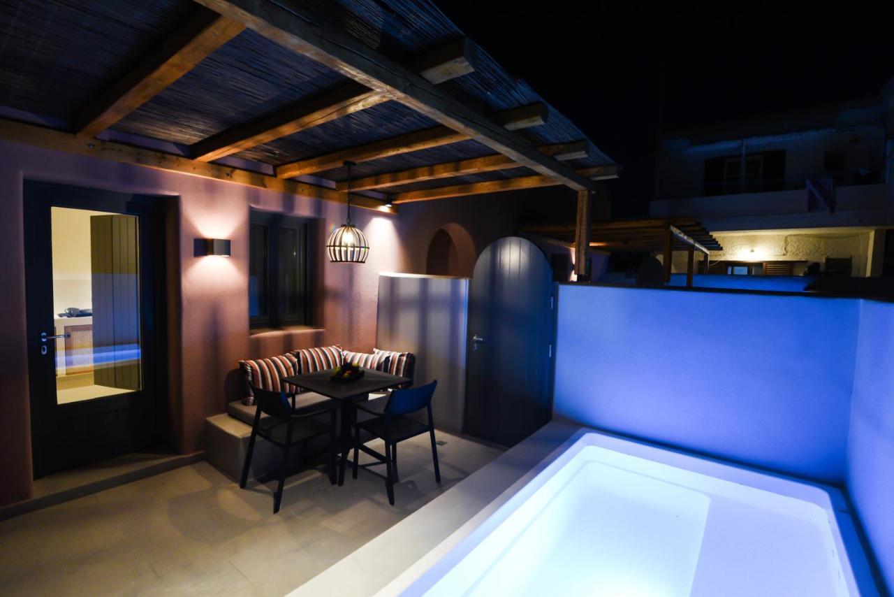 Hotel Terra Nera Perivolos (Santorini)