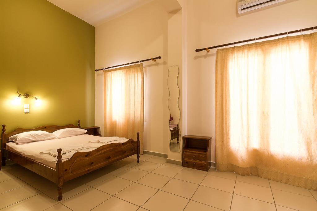 Rena Aparthotel *