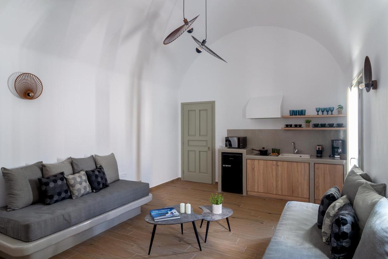 Stardust * Kamari (Santorini)