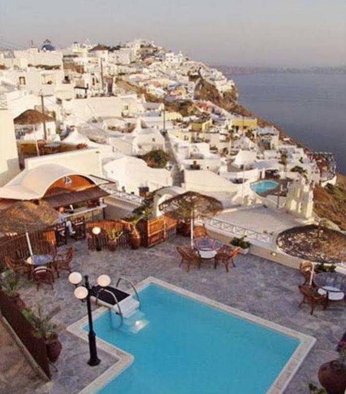 Aparthotel Nomikos 4*