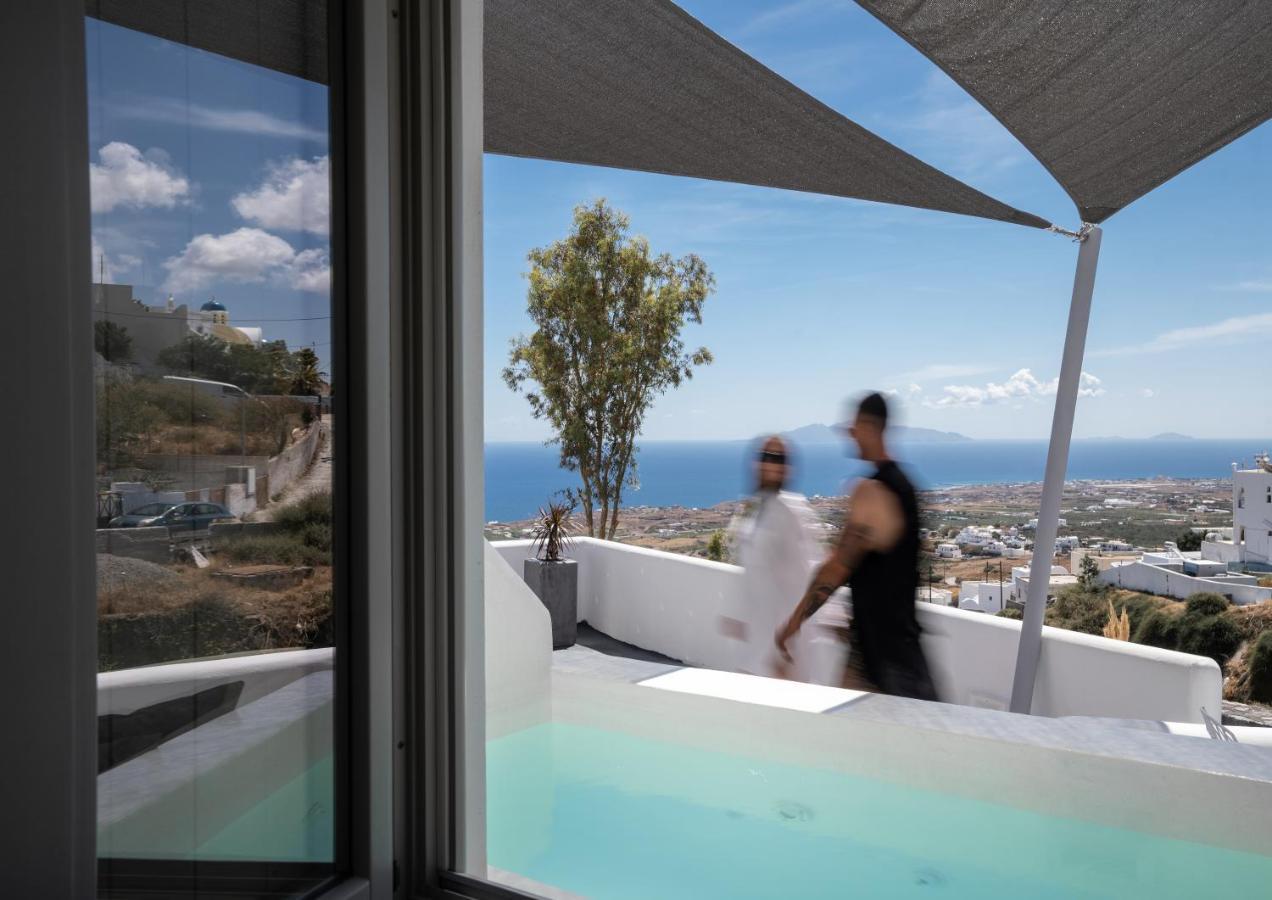 Canyon Santorini Apartment *