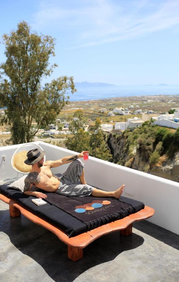 Canyon Santorini Apartment