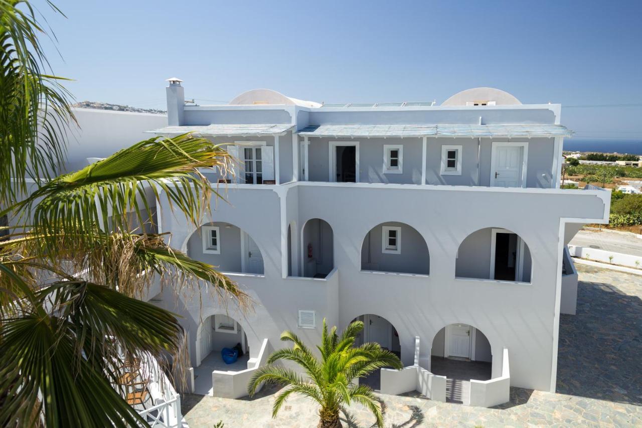 Maistros Village 5* Karterados (Santorini)