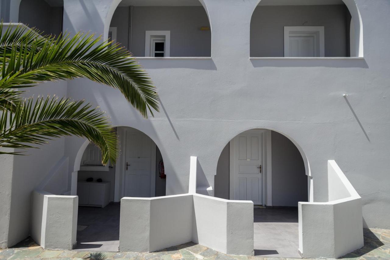 Maistros Village 5* Karterados (Santorini)