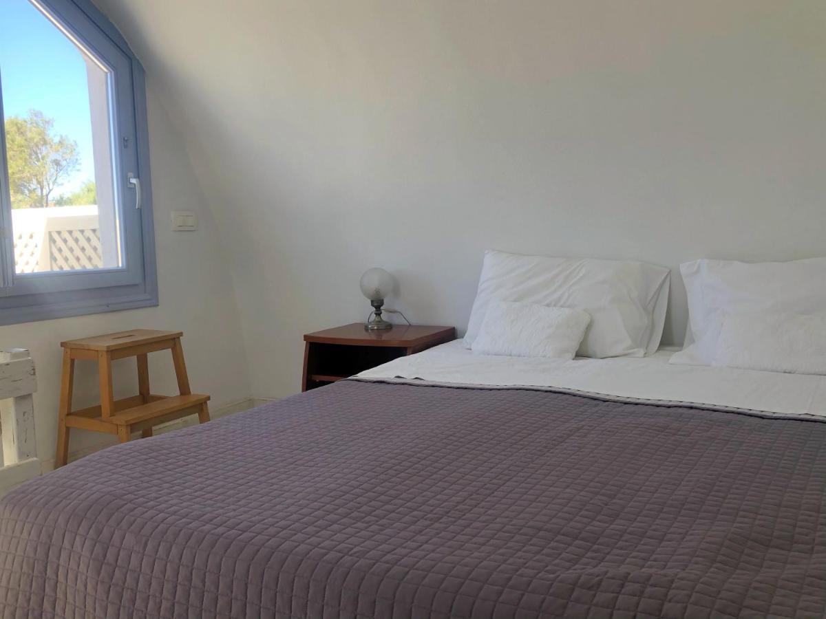 Thera Incognita Apartment