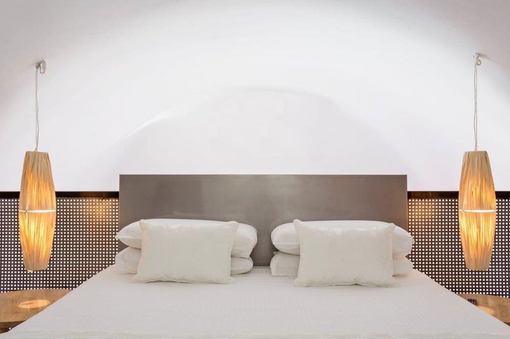 Art Santorini (adults Only) 4* Pyrgos Kallistis