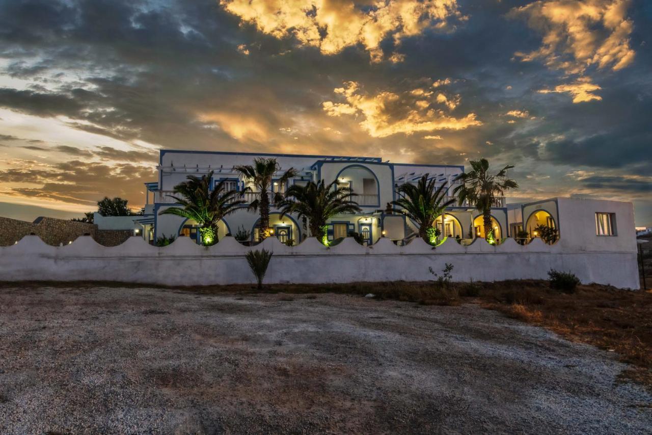 Stavros Aparthotel