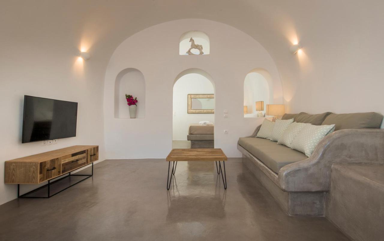 Aparthotel Aqua Serenity Luxury Santorini Foinikia (Santorini)
