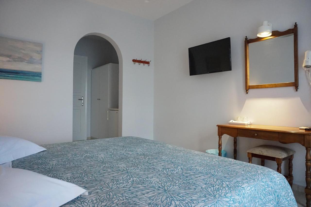Hotel Proteas Kamari (Santorini)
