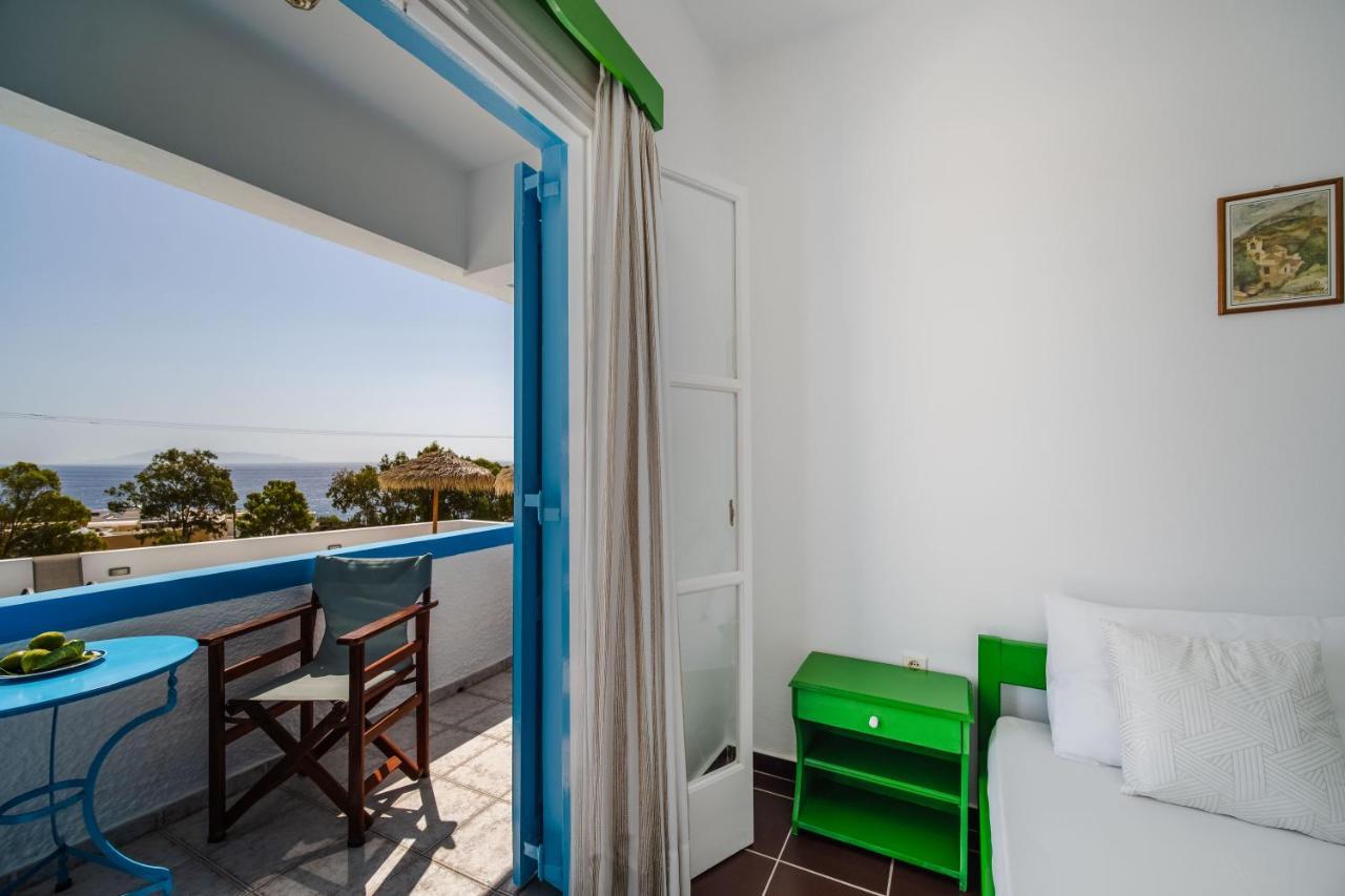 Ancient Thera Apartment