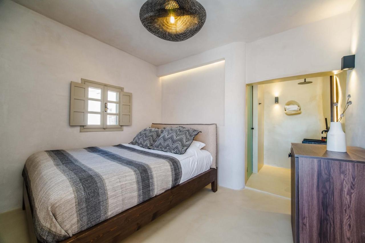 Phaos 1870, A Restored Winery Hotel Pyrgos Kallistis