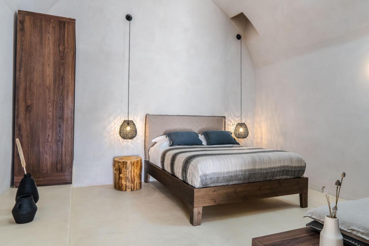 Hotel Phaos 1870, A Restored Winery 3*
