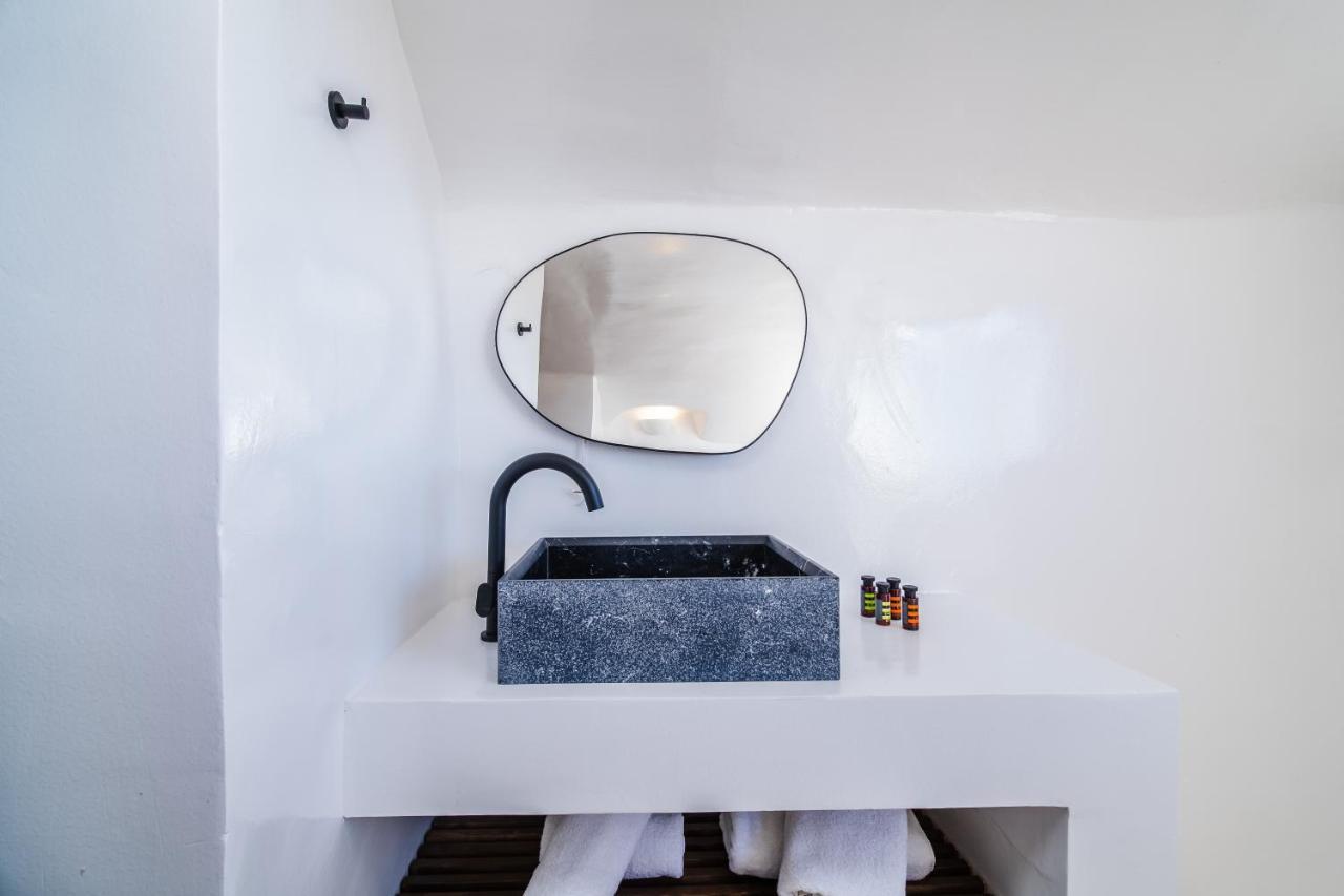 Phaos 1870, A Restored Winery Hotel 3*