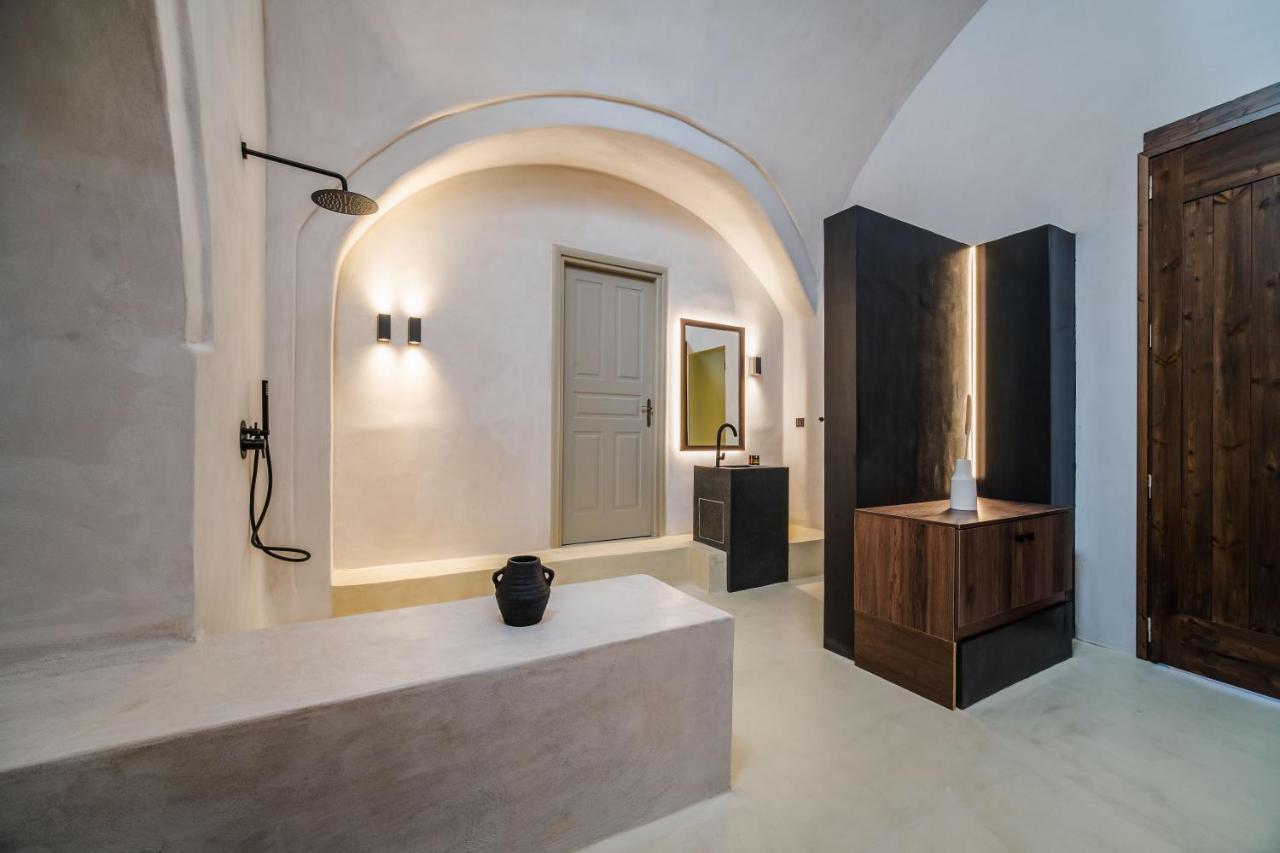 Hotel Phaos 1870, A Restored Winery 3*