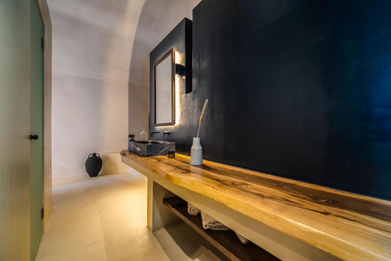 Phaos 1870, A Restored Winery Hotel Pyrgos Kallistis