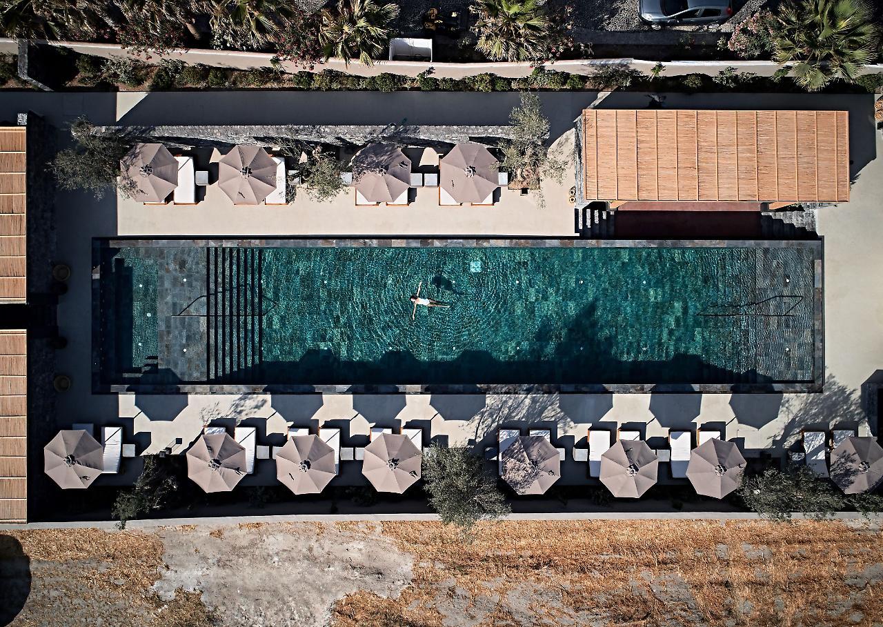 Istoria, A Member Of Design Perivolos (Santorini)