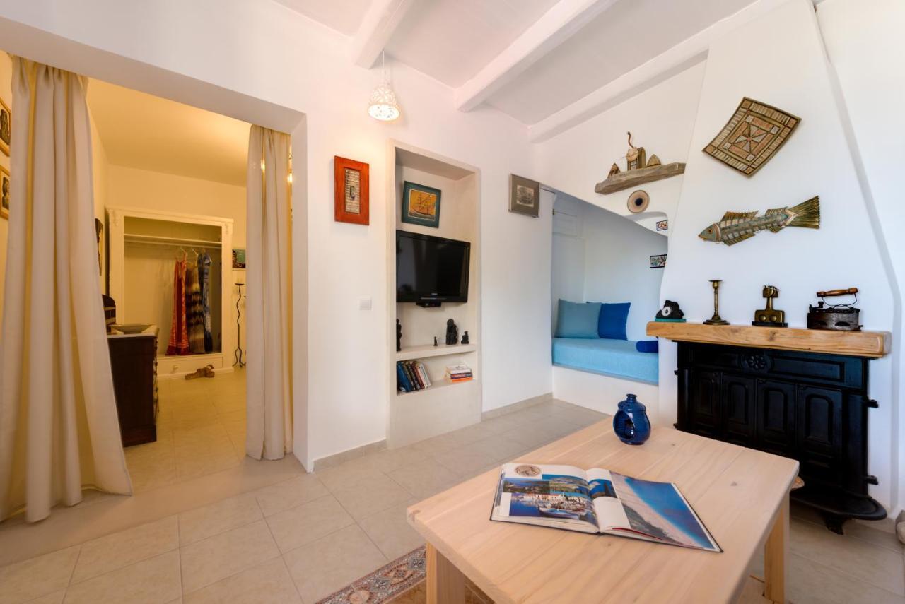 Guest house Moschatos House *