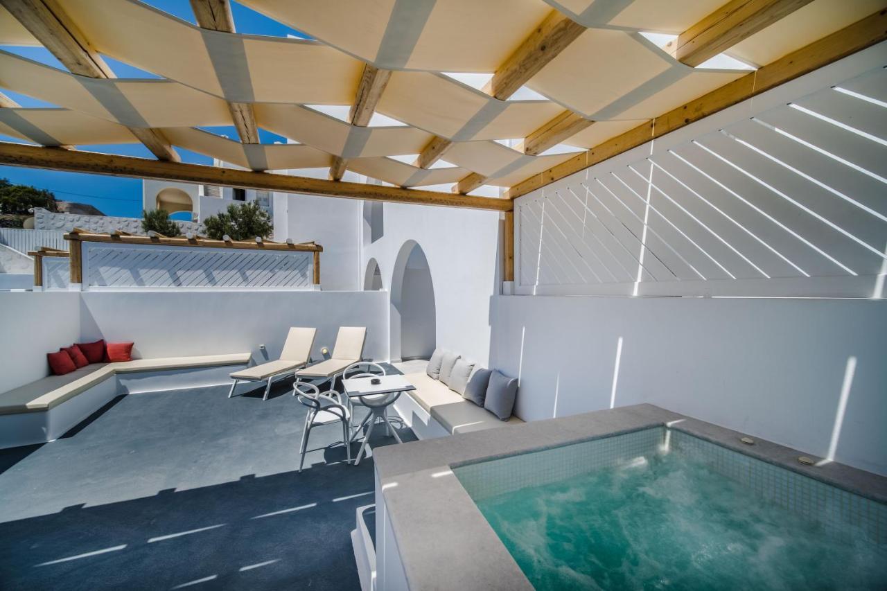 Symphony Santorini Aparthotel *