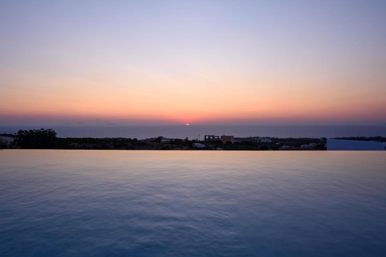 Bed & Breakfast Luxury Fira (Santorini)