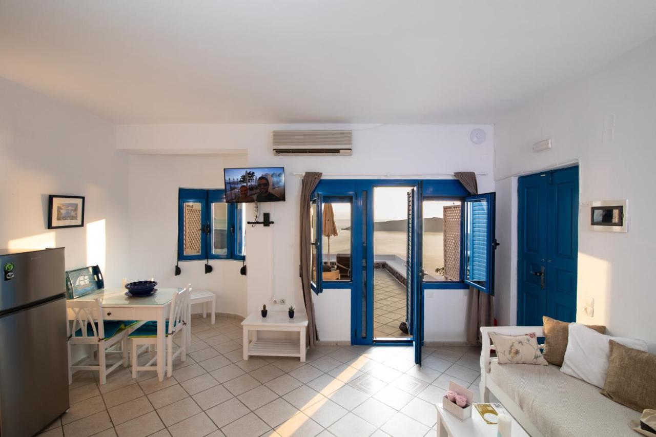 Folia Bianca Apartment Imerovigli (Santorini)