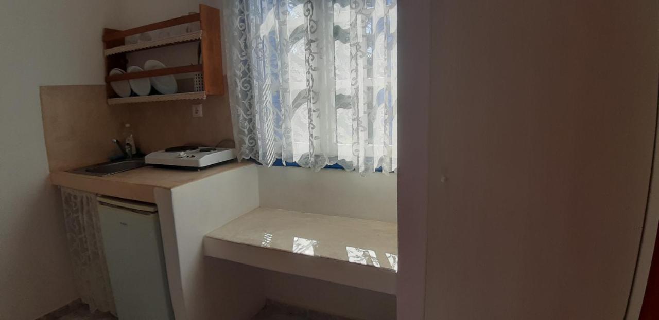 Spyros Santorini Apartment *
