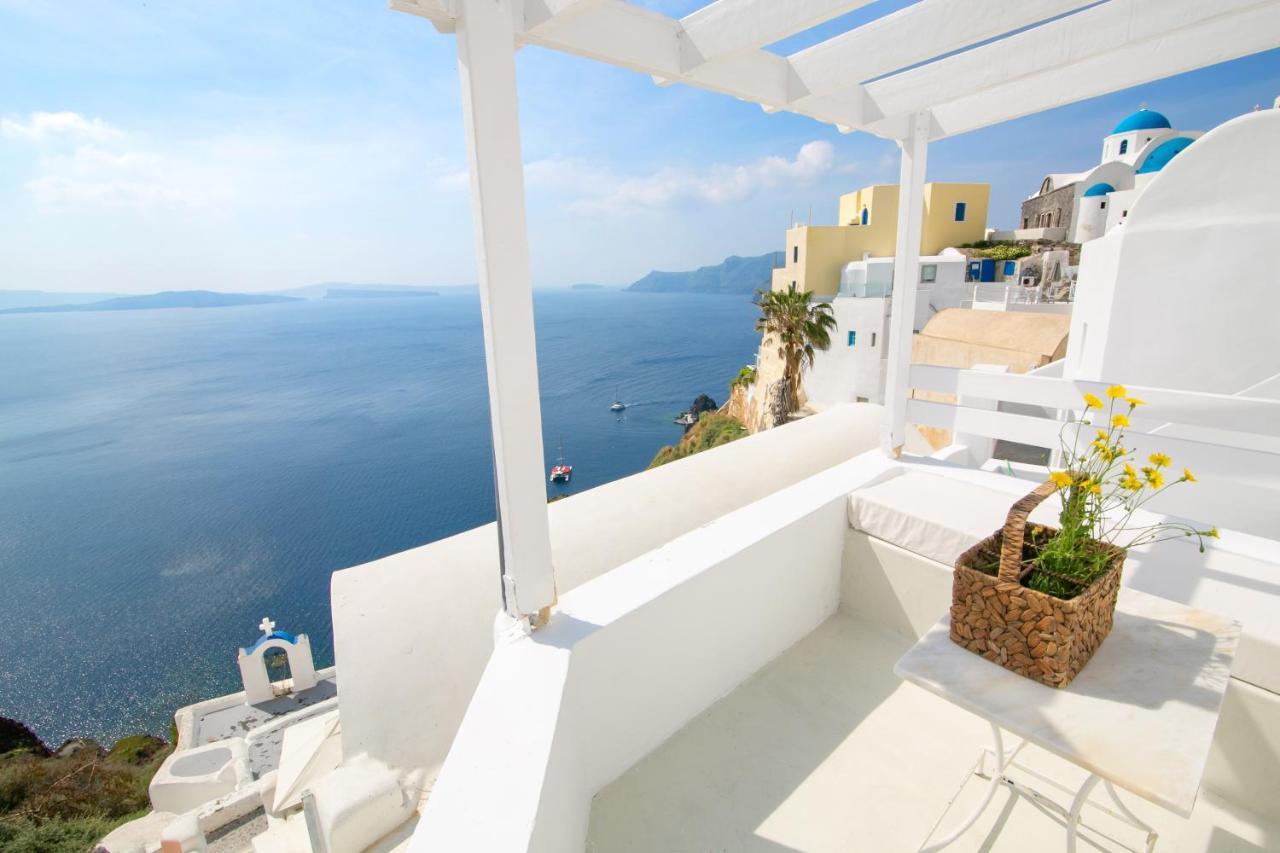 Apartment Menias Cave House Oia (Santorini)