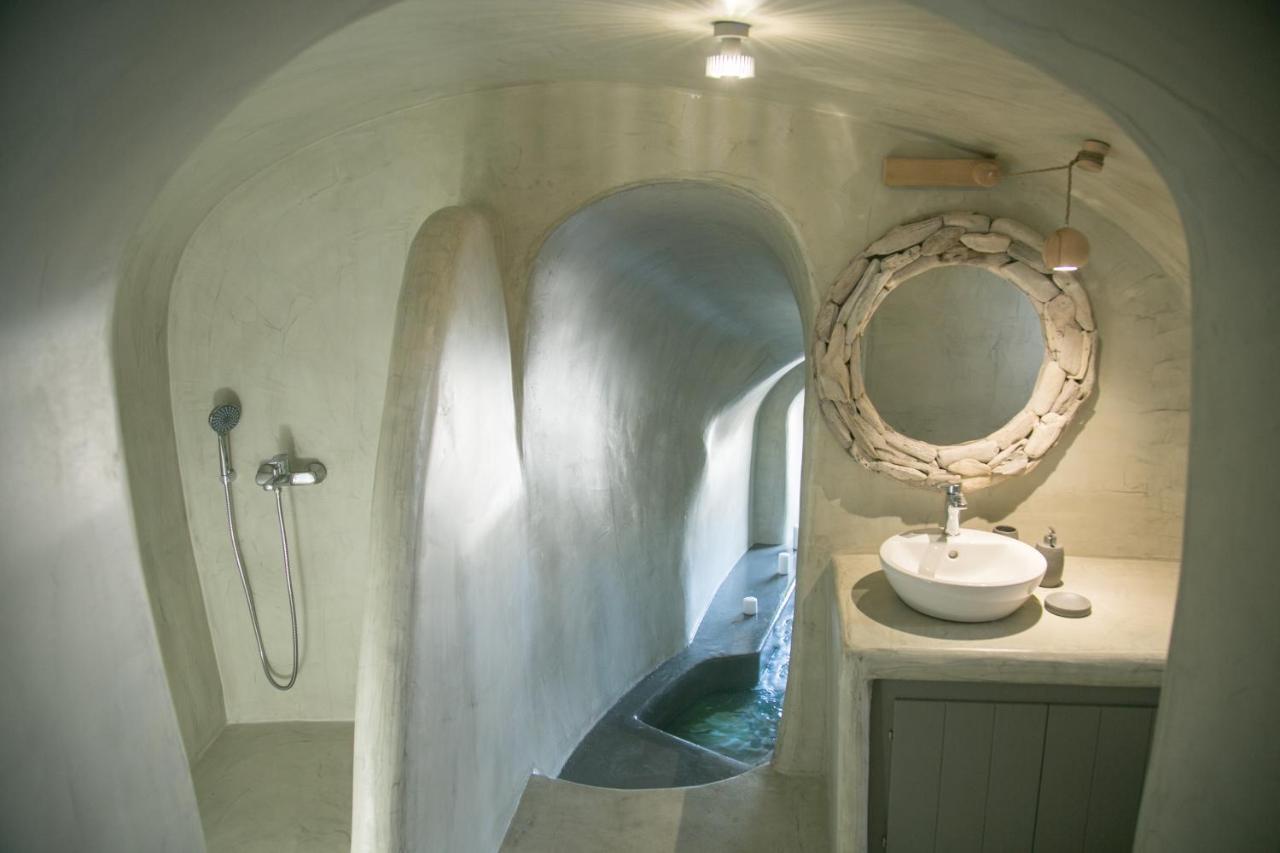 Santorini 3*