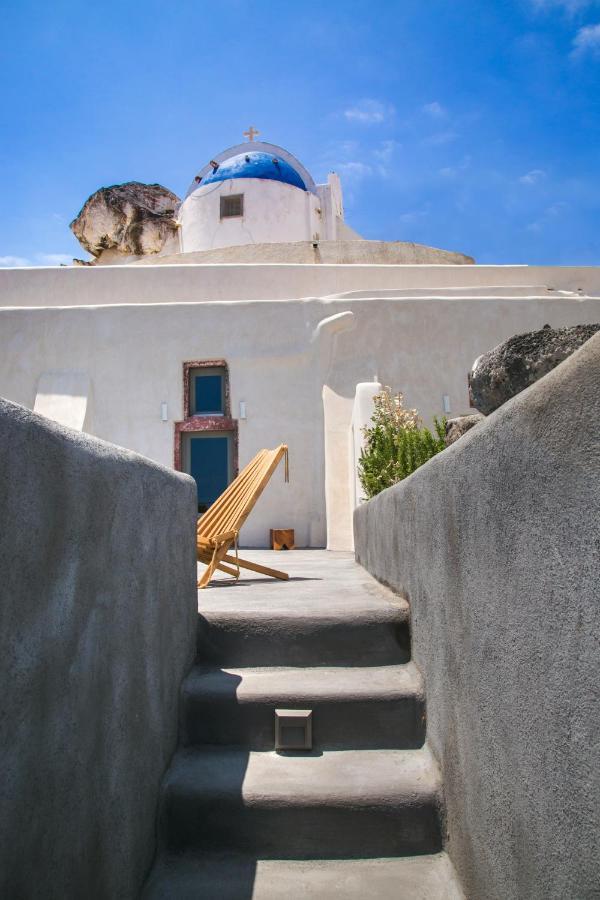 Santorini Hotel 3*