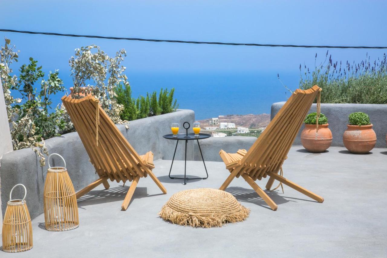 Hotel Santorini 3*