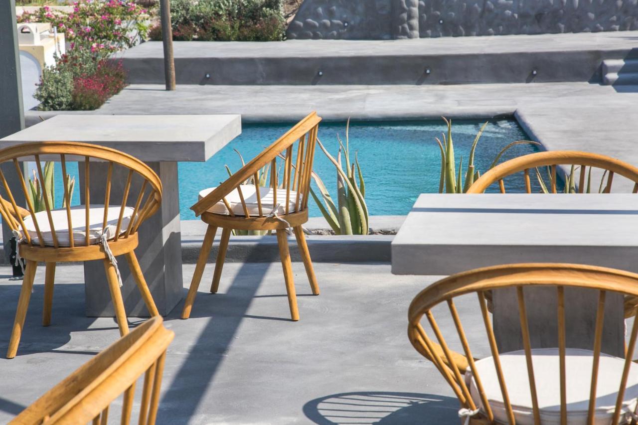 Santorini Hotel Vourvoulos