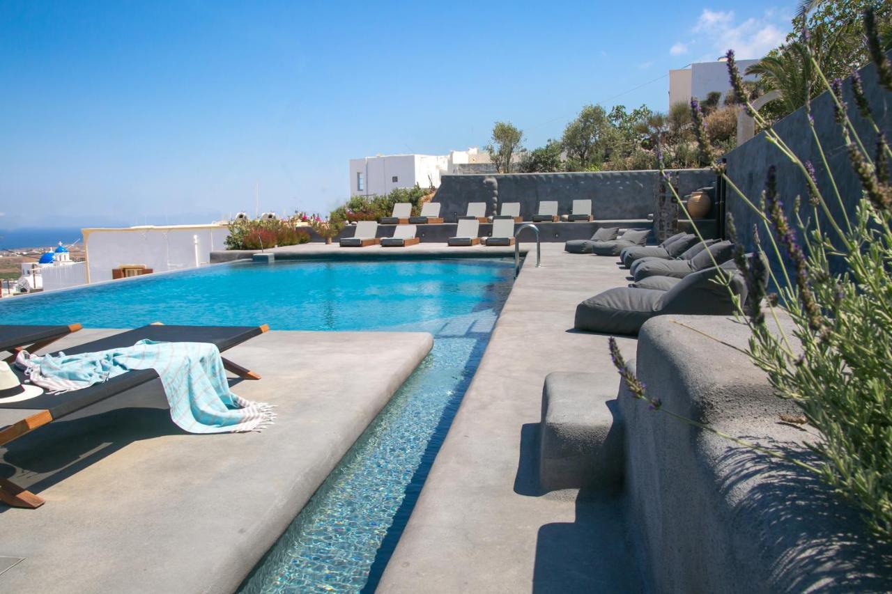 Santorini 3*