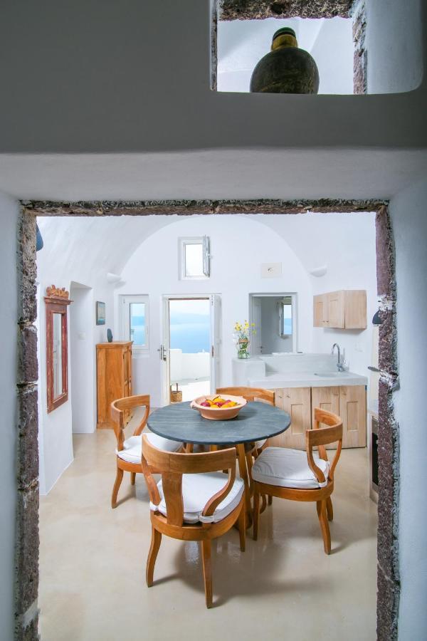 Apartment Menias Cave House *
