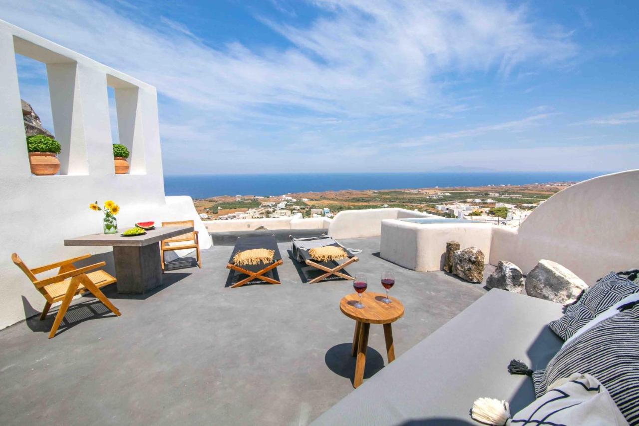 Santorini Hotel 3*