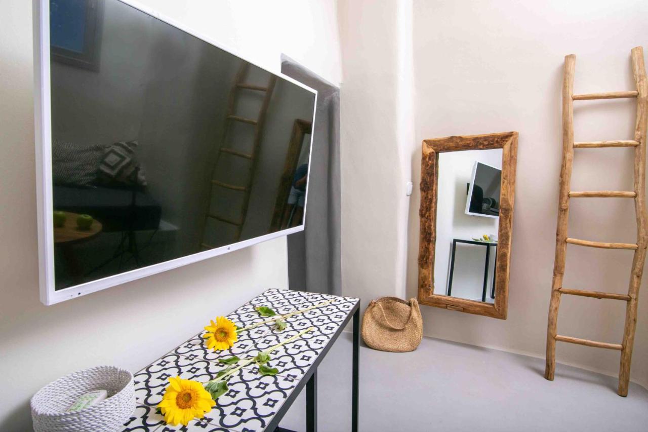 Santorini Hotel Vourvoulos