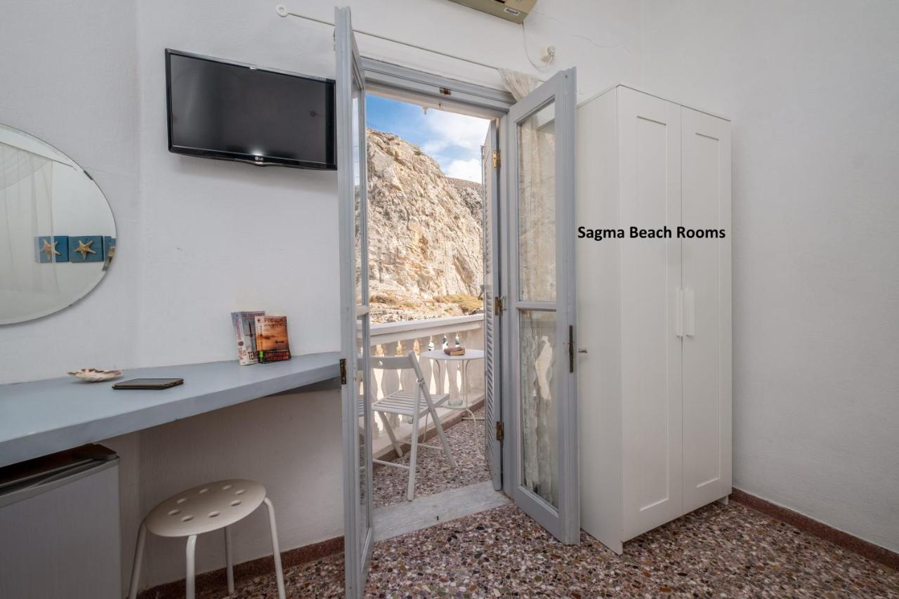 Sagma Beach Rooms Perissa (Santorini)